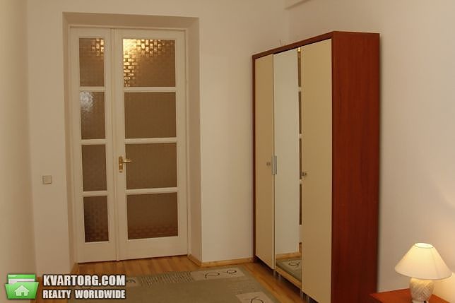 Rent out 2-room apartment. Киев,  Шота Руставели — photo 4