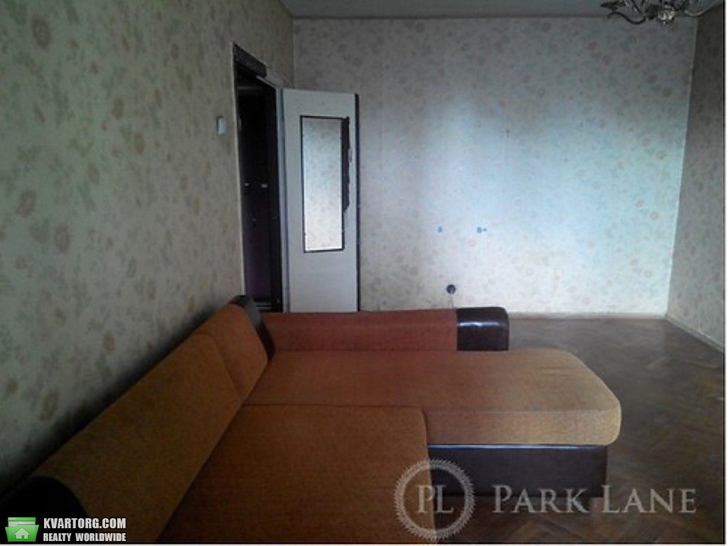 Sell 2-room apartment. Киев,  Суворова — photo 3