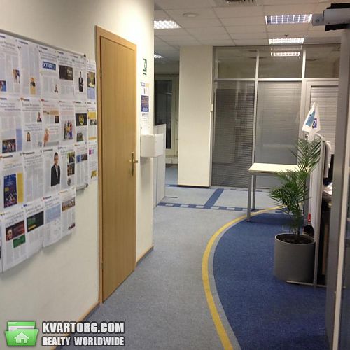 Rent out office. Киев, Жилянская — photo 3