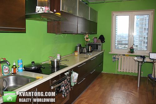 Sell 3-room apartment. Киев, Урловская — photo 1