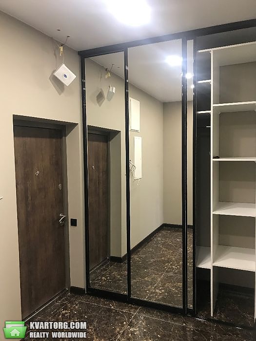 Sell 2-room apartment. Киев, Никольско-Слободская — photo 2