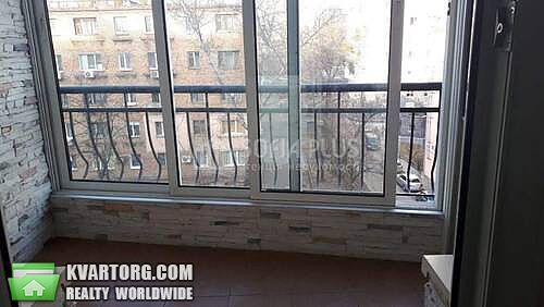 Sell 3-room apartment. Киев,  Белорусская — photo 8