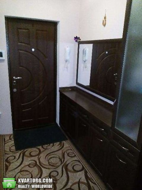 Sell 2-room apartment. Киев,  Милославская — photo 2