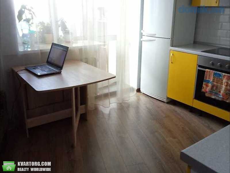 Rent out 1-room apartment. Киев, Княжий Затон — photo 2