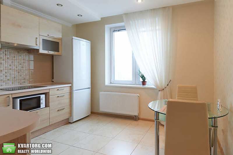 Rent out 1-room apartment. Киев, Антоновича — photo 4