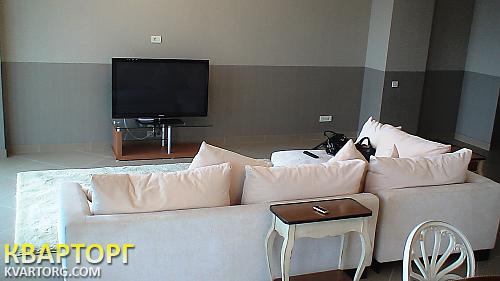 Rent out 3-room apartment. Одесса, Генуэзская — photo 1