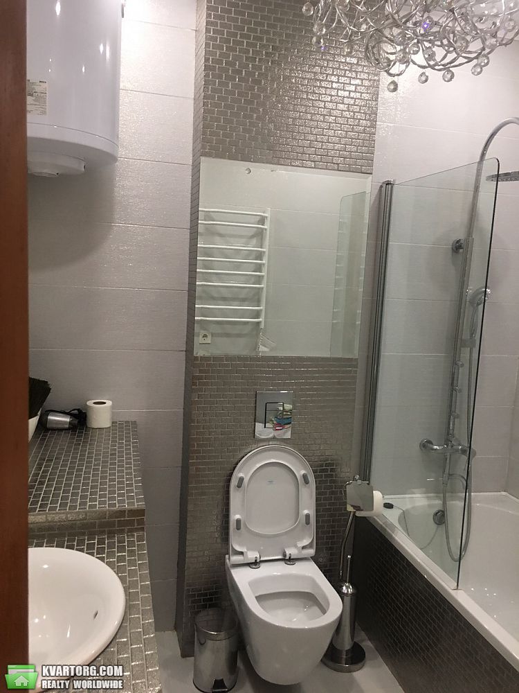 Rent out 4-room apartment. Одесса, Дерибасовская — photo 8