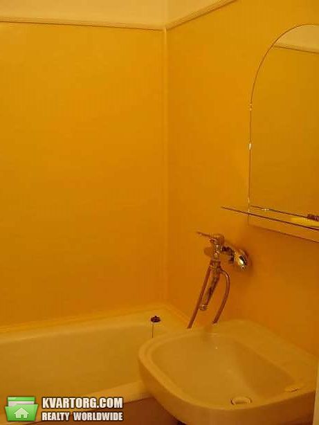 Rent out 2-room apartment. Киев,  Выборгская — photo 8