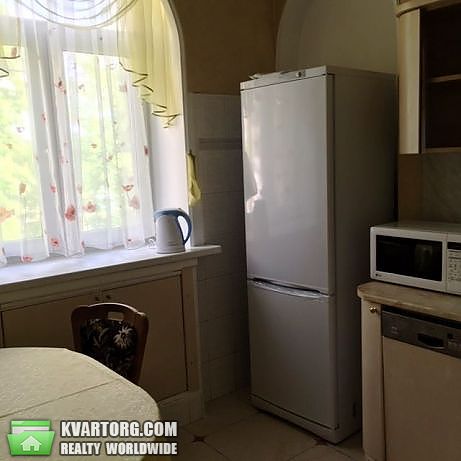 Rent out 3-room apartment. Киев,  Котельникова — photo 9