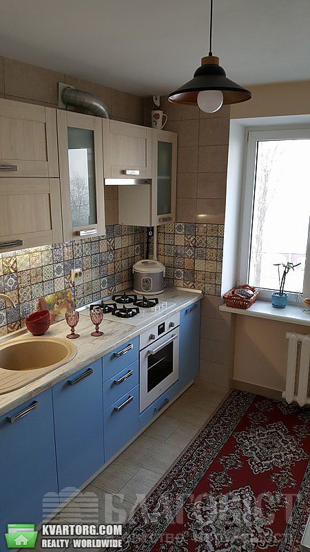 Rent out 3-room apartment. Киев,  Феодосийская — photo 2