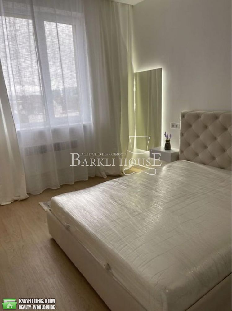 Rent out 2-room apartment. Киев,  Драгомирова — photo 7