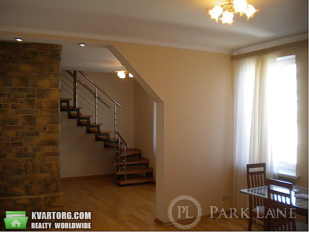 Sell 3-room apartment. Киев,  Рейтарская — photo 1