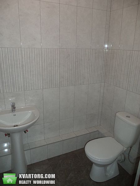Rent out office. Киев, Кловский спуск — photo 10