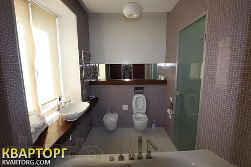 Rent out 2-room apartment. Киев,  Крещатик — photo 10