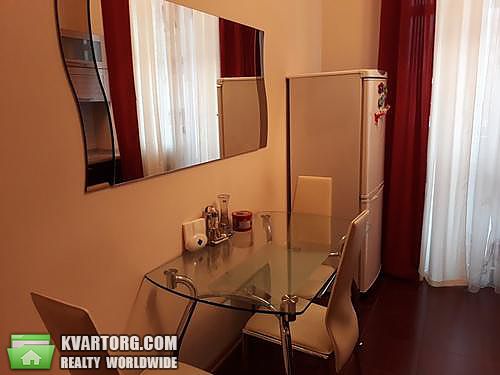 Sell 2-room apartment. Киев,  ул. Коновальца Евгения — photo 1
