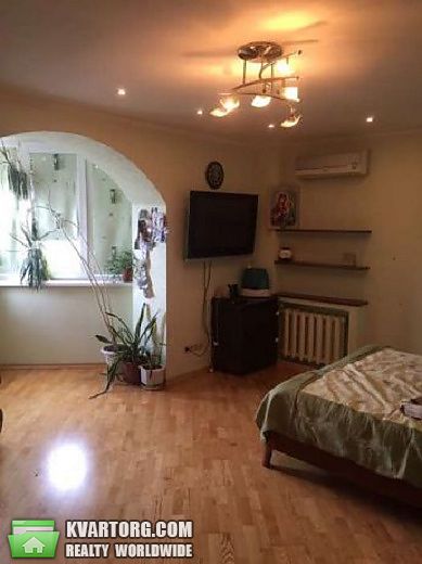 Sell 2-room apartment. Киев,  Мильчакова — photo 5