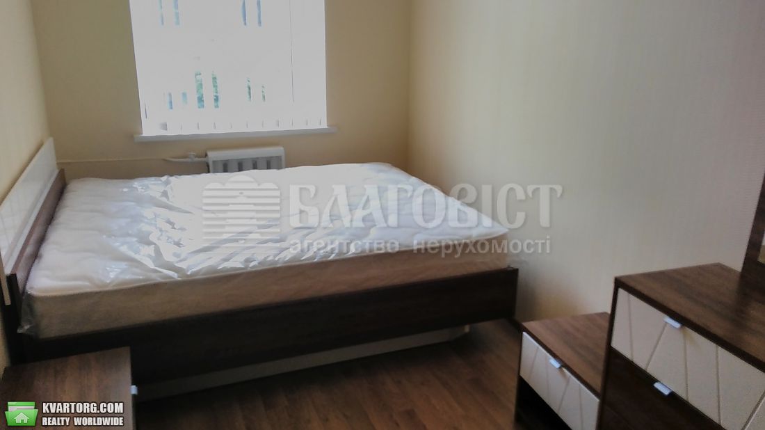 Rent out 2-room apartment. Киев,  Большая Житомирская — photo 4