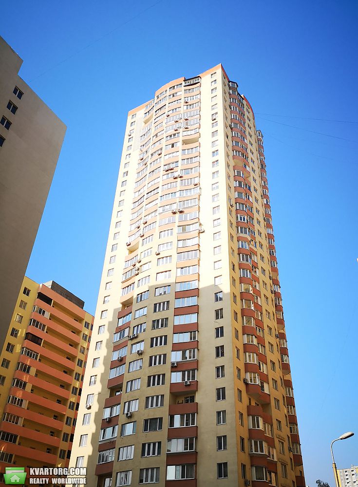 Sell 2-room apartment. Киев,  Олевская — photo 1
