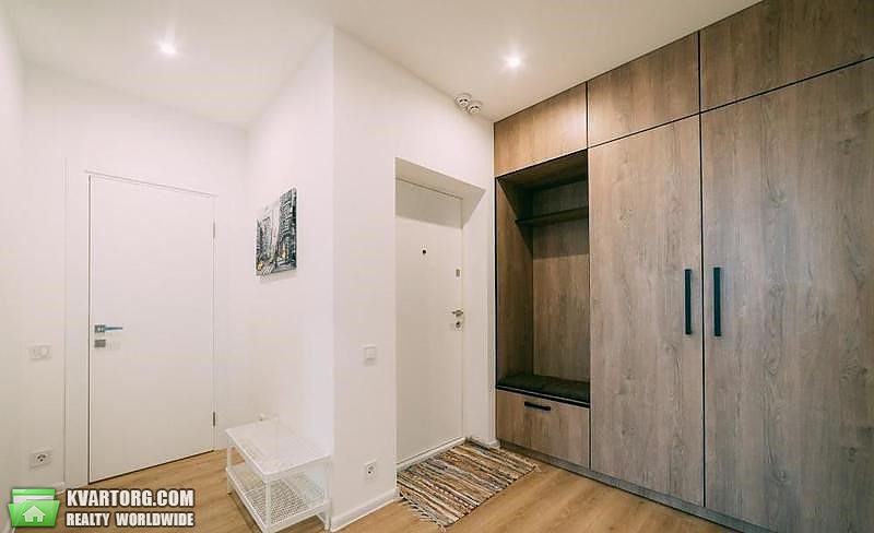 Rent out 2-room apartment. Киев,  Мишуги — photo 8