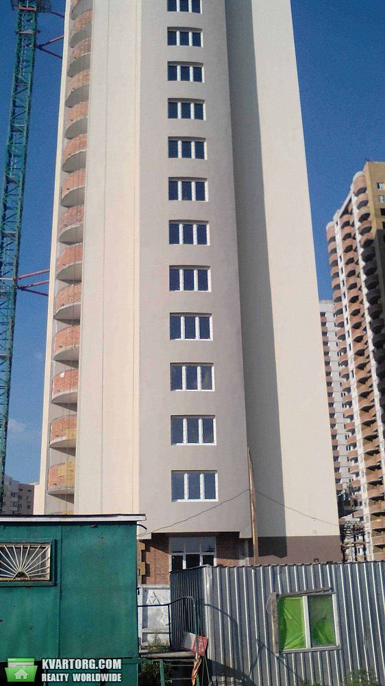 Sell 2-room apartment. Киев, Крушельницкой ул. — photo 2