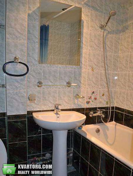 Rent out 2-room apartment. Киев, Межевая — photo 4