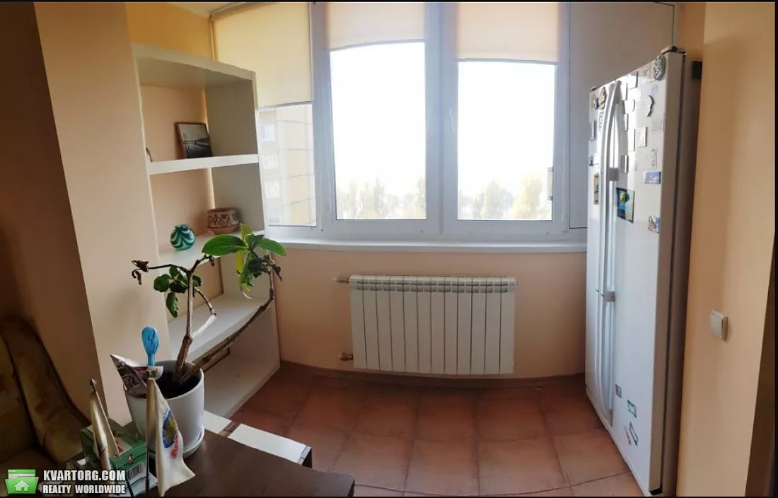 Rent out 3-room apartment. Киев, Радужная — photo 5