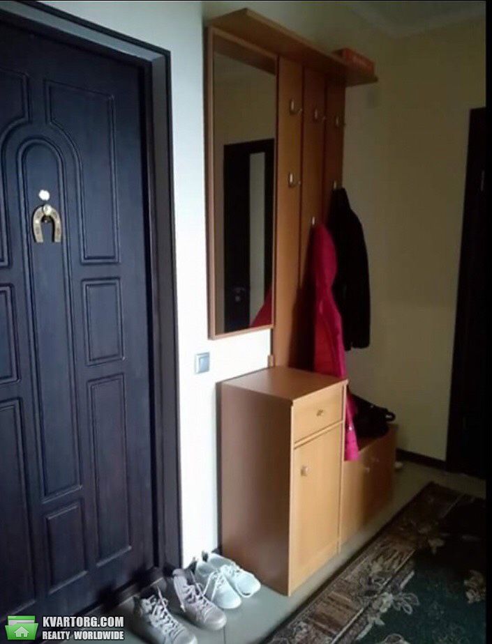 Rent out 1-room apartment. Киев,  Миропольская — photo 3