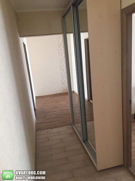 Rent out 3-room apartment. Киев,  Гната Юры — photo 8