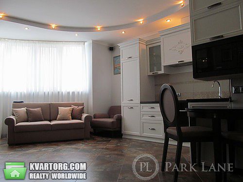 Sell 2-room apartment. Киев,  Днепровская наб — photo 2