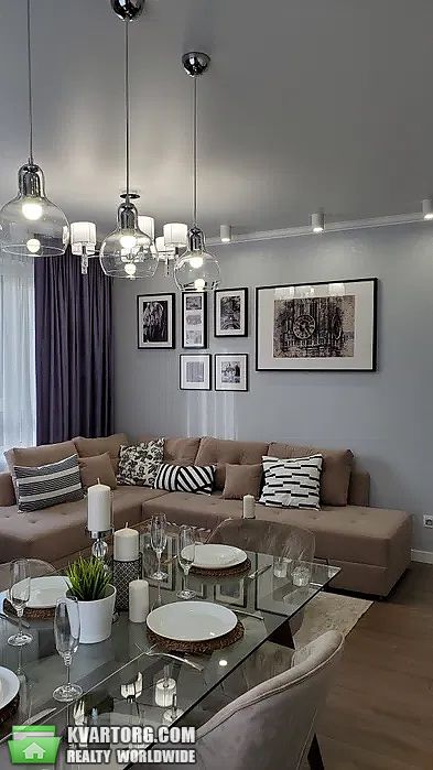 Rent out 2-room apartment. Киев, ул.Шолуденка 1в. — photo 1