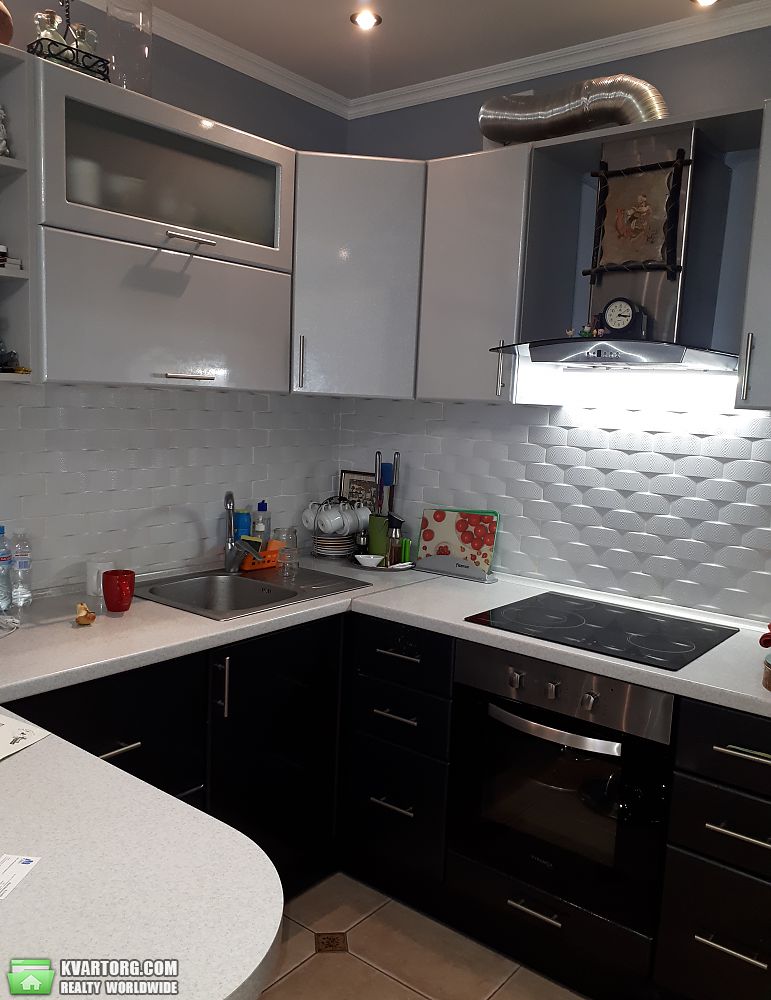 Sell 1-room apartment. Киев,  Олевская — photo 3