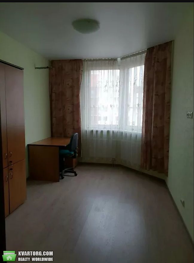 Rent out 3-room apartment. Киев,  Ломоносова — photo 10