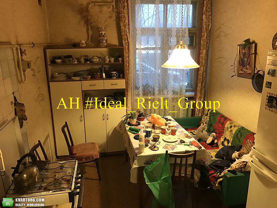 Sell 3-room apartment. Киев,  Севастопольская — photo 1