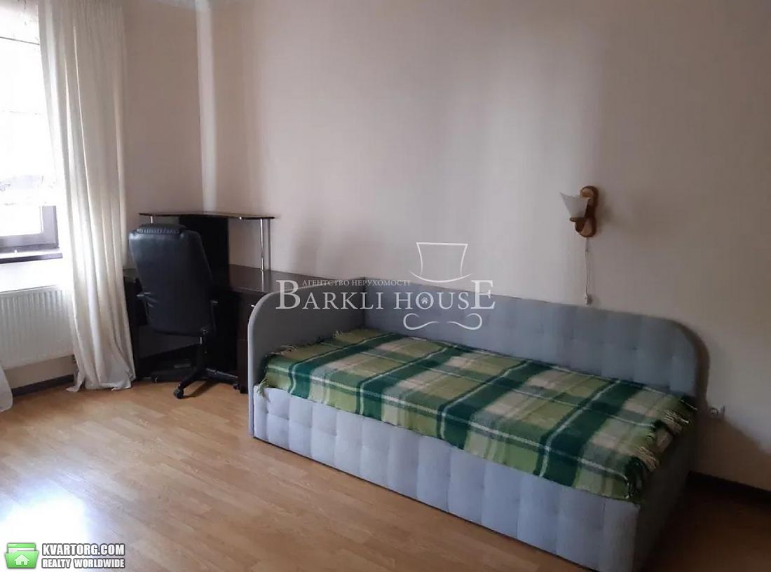 Rent out Townhouse. Киев,  Чернобыльская — photo 2