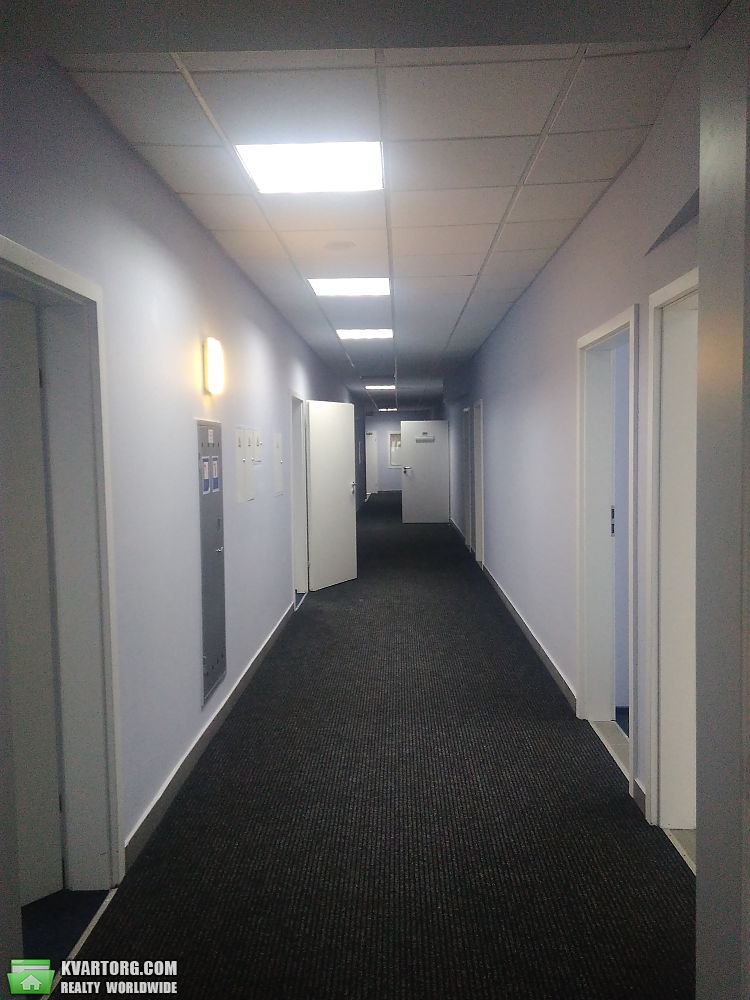 Rent out office. Киев,  Бажана — photo 2