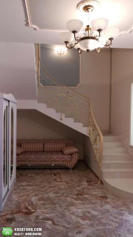 Rent out house. Киев,  Ольшанская — photo 8