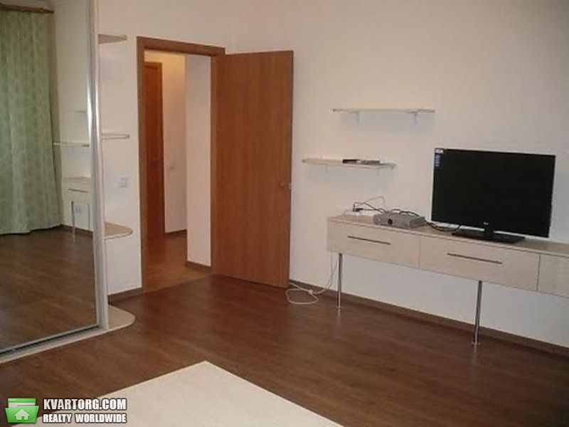 Sell 3-room apartment. Киев,  Оболонский пр — photo 1