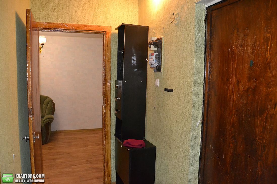 Rent out 2-room apartment. Киев,  Шумского — photo 3