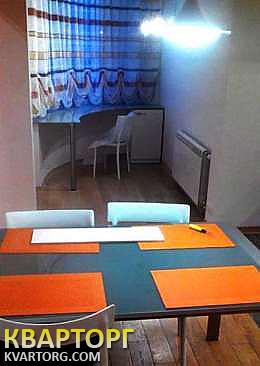 Rent out 2-room apartment. Киев, Барбюса — photo 3