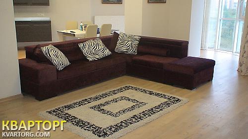 Rent out 3-room apartment. Одесса, Литературная — photo 1