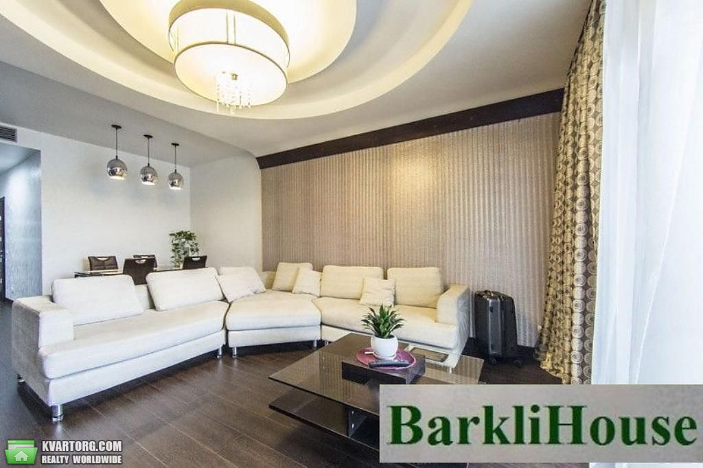 Rent out 3-room apartment. Киев, Раисы Окипной — photo 3