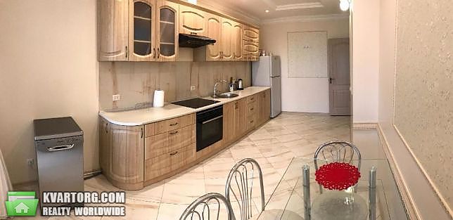 Rent out 3-room apartment. Киев, лобановского — photo 3