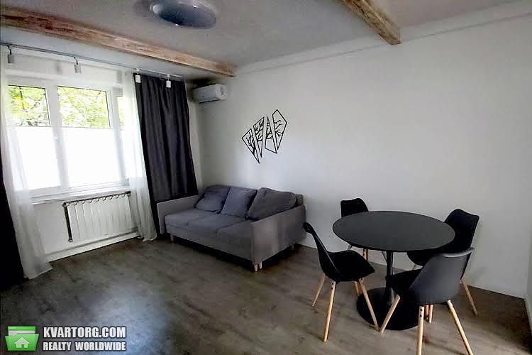 Rent out 2-room apartment. Киев, Марии Примаченко — photo 1