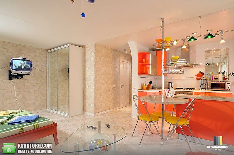 Rent out 1-room apartment. Днепропетровск, Поля — photo 1