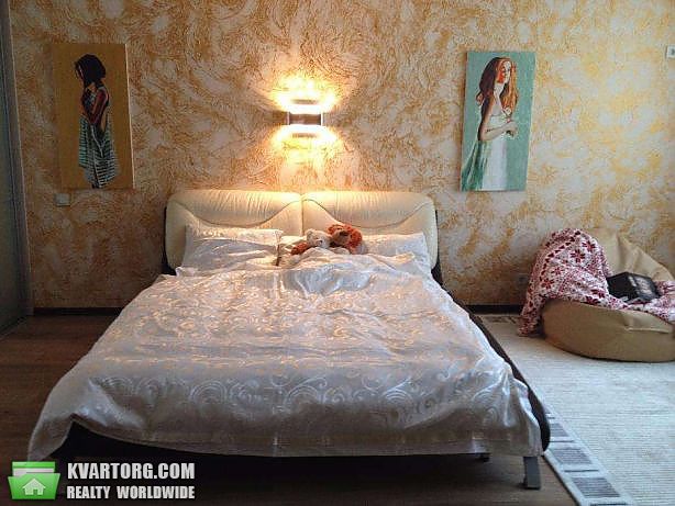 Rent out 1-room apartment. Киев,  Трутенко — photo 1