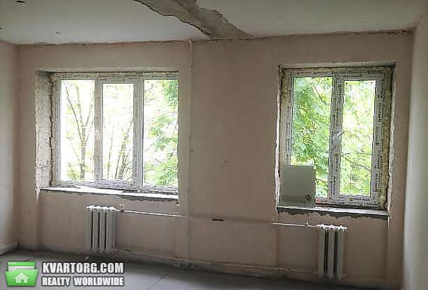 Sell 3-room apartment. Киев,  Салютная — photo 3