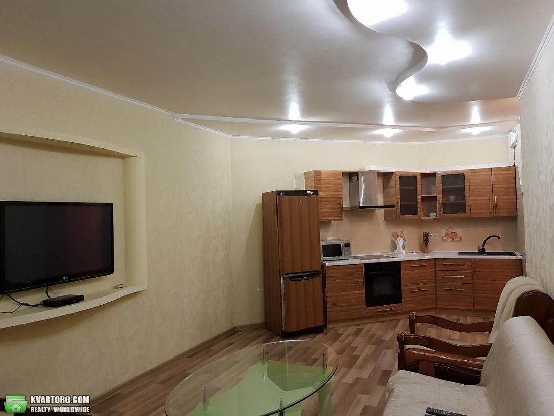 Rent out 3-room apartment. Киев,  Голосеевский пр — photo 5