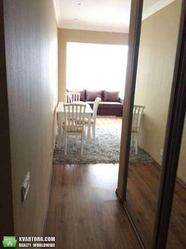 Rent out 1-room apartment. Киев,  Петрицкого — photo 4