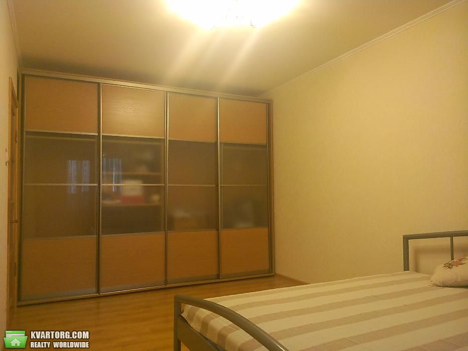 Sell 2-room apartment. Киев,  Урловская — photo 2
