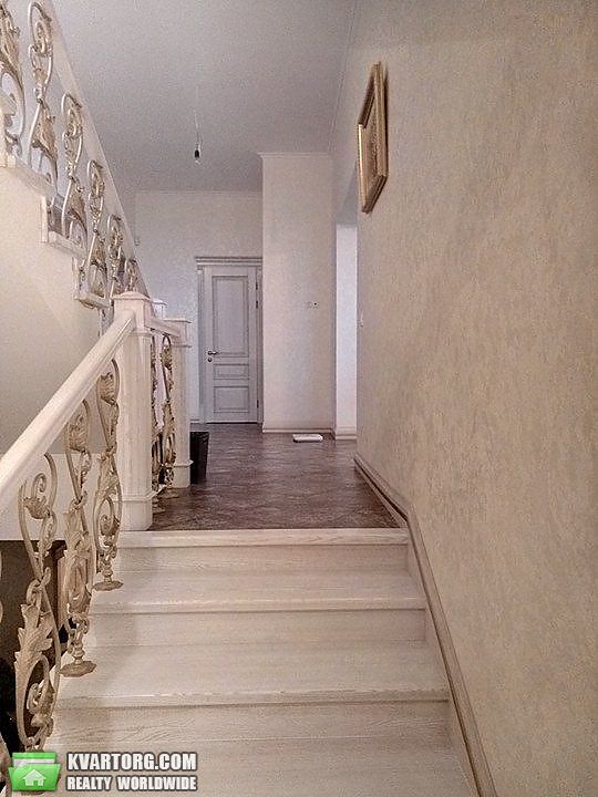 Sell house. Киев,  Лесная — photo 7